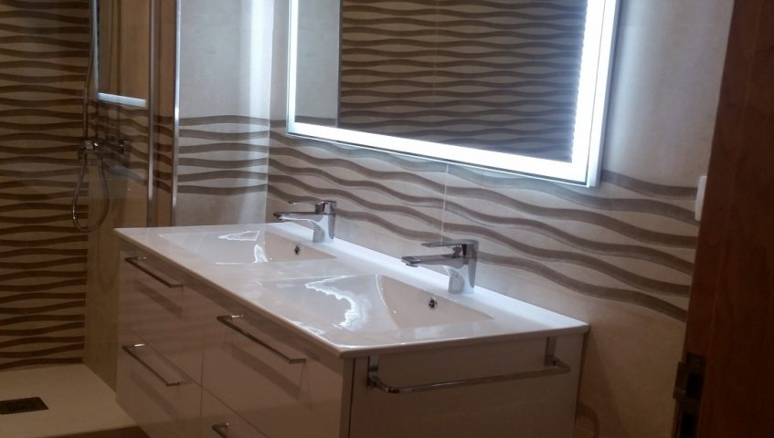 Bathrooms Carpenter - Complete Carpentry Fuengirola